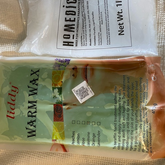 Parraffin hand dip w/ three new wax refills - Picture 5 of 6